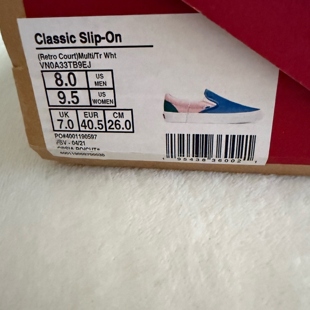Vans Retro Court Slip-On in Blue and White